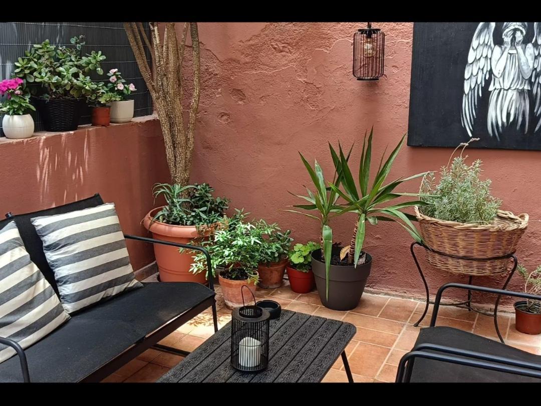 פאטרה Adamantia'S Artistic Place מראה חיצוני תמונה